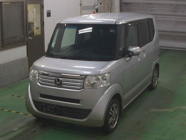 HONDA N BOX 2014