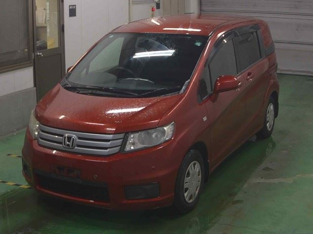 HONDA FREED 2011