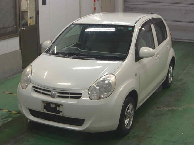 TOYOTA PASSO 2011