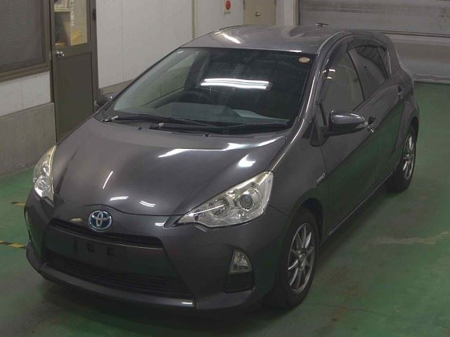 TOYOTA AQUA 2014