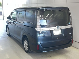 TOYOTA VOXY 2015