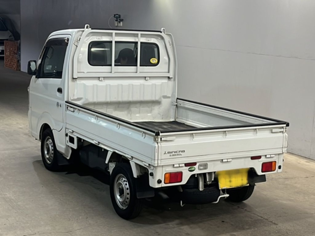 MITSUBISHI MINICAB TRUCK 2016