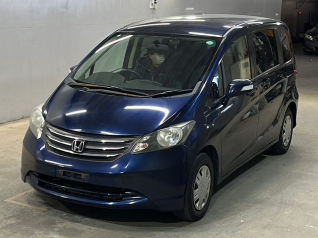 HONDA FREED 2009