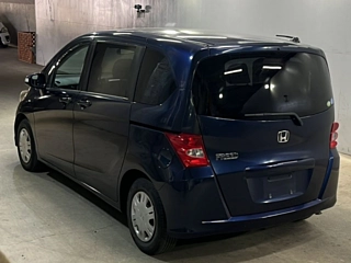 HONDA FREED 2009