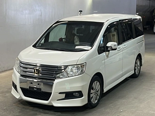 HONDA STEP WAGON 2010