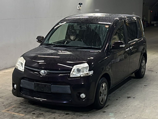 TOYOTA SIENTA 2013