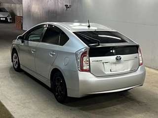 TOYOTA PRIUS 2012