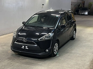 TOYOTA SIENTA 2017