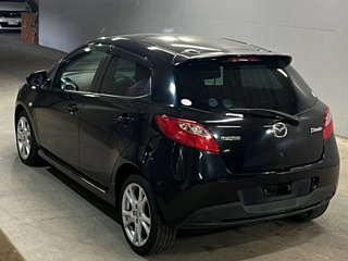MAZDA DEMIO 2009