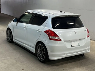 SUZUKI SWIFT 2013