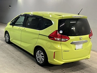 HONDA FREED 2019