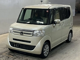 HONDA N BOX 2016