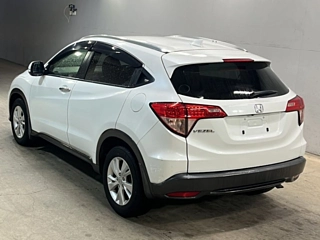 HONDA VEZEL 2015