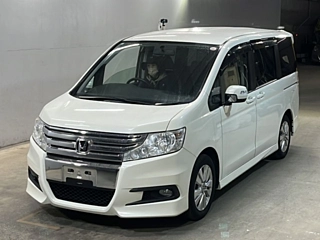 HONDA STEP WAGON 2010