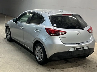 MAZDA DEMIO 2019