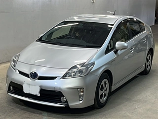 TOYOTA PRIUS 2013