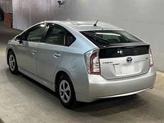 TOYOTA PRIUS 2013