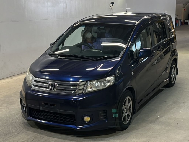 HONDA FREED 2011