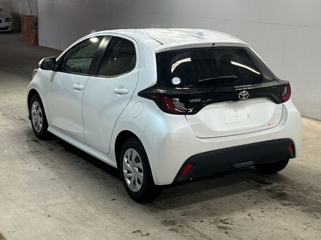 TOYOTA YARIS 2024