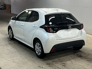 TOYOTA YARIS 2024