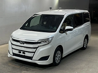 TOYOTA NOAH 2019
