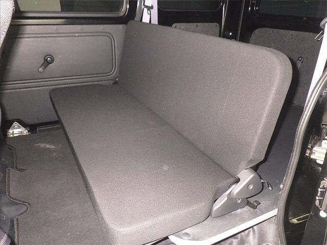 DAIHATSU HIJET VAN 2018