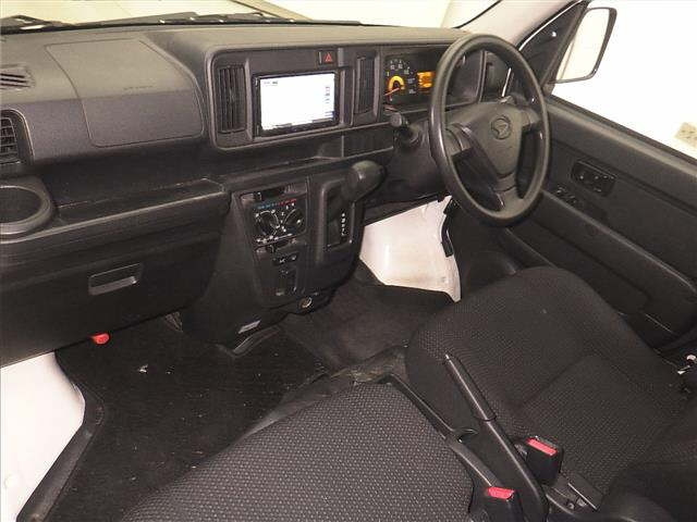 DAIHATSU HIJET VAN 2019