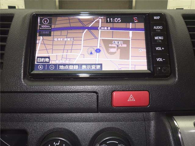 TOYOTA HIACE VAN 2021