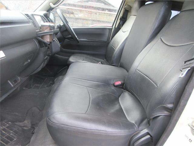 TOYOTA HIACE VAN 2014