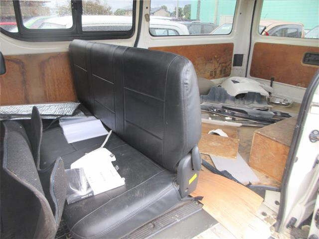 TOYOTA HIACE VAN 2014