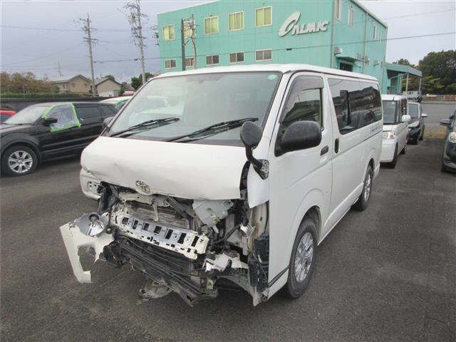 TOYOTA HIACE VAN 2014
