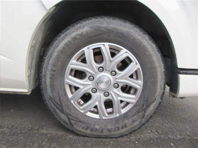 TOYOTA HIACE VAN 2014