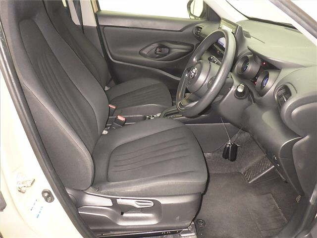 TOYOTA YARIS CROSS 2021