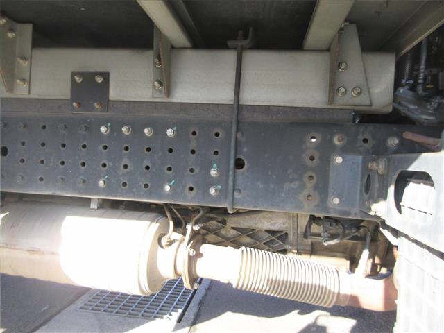 MITSUBISHI CANTER 2011