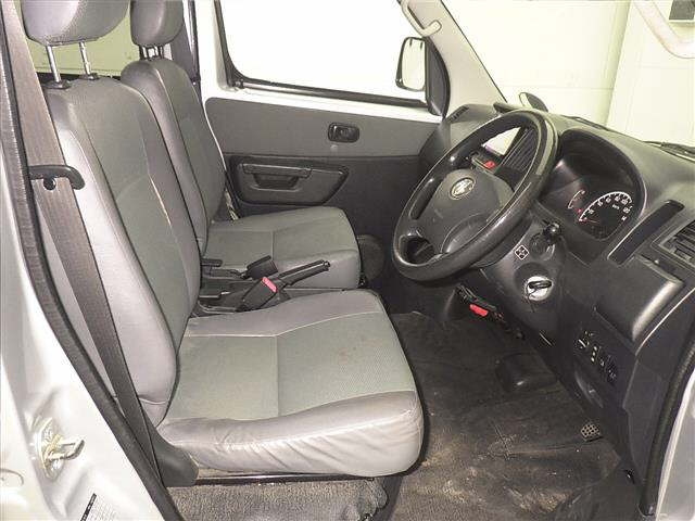 TOYOTA TOWN ACE VAN 2017