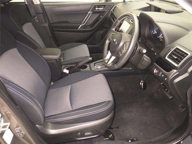 SUBARU FORESTER 2016