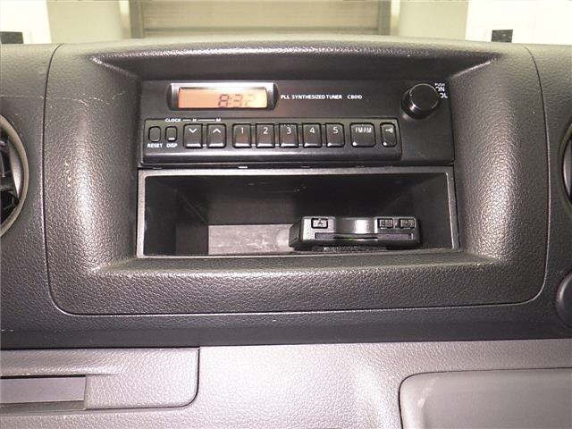 NISSAN CARAVAN VAN 2013