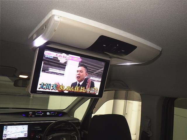 HONDA STEP WAGON 2016