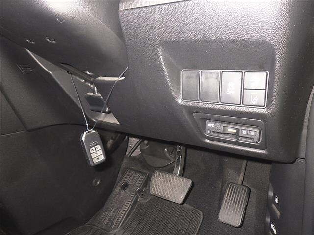 HONDA STEP WAGON 2016