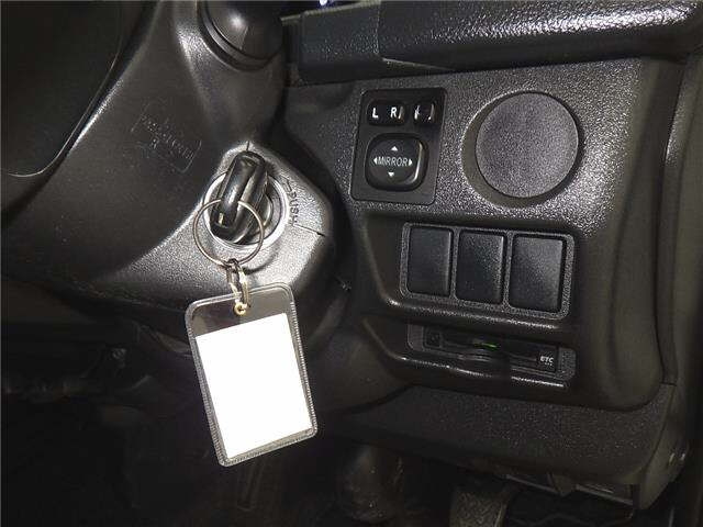 TOYOTA HIACE VAN 2016