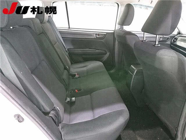 TOYOTA COROLLA FIELDER 2019