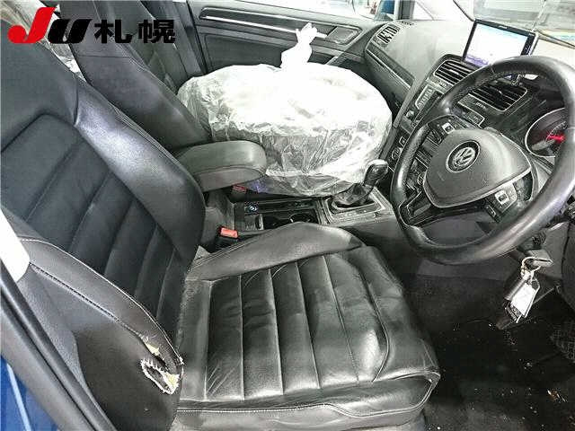 VOLKSWAGEN GOLF 2013