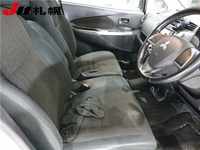 MITSUBISHI EK CUSTOM 2013