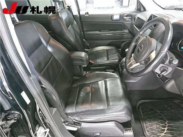 CHRYSLER JEEP PATRIOT 2012