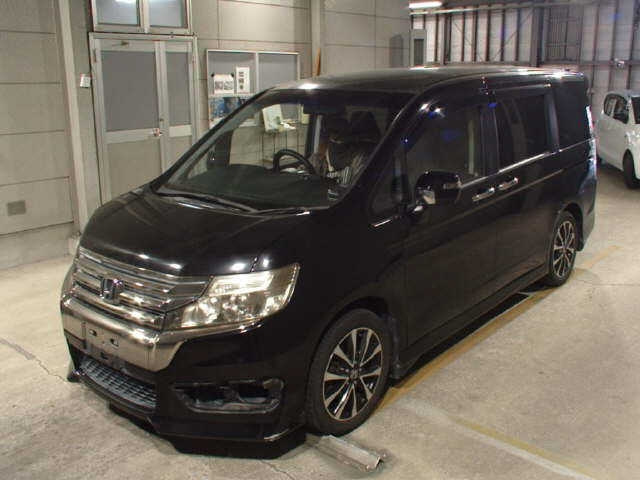 HONDA STEP WAGON 2012