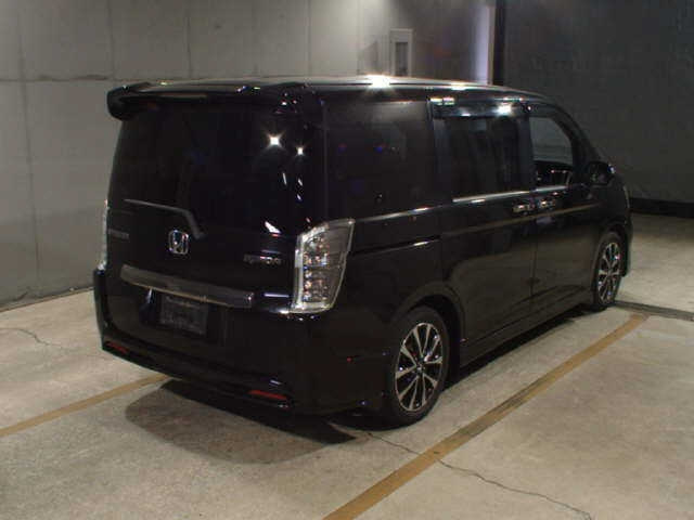 HONDA STEP WAGON 2012