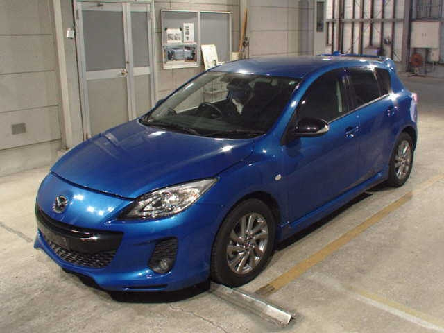 MAZDA AXELA 2013