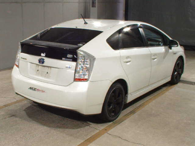TOYOTA PRIUS 2010