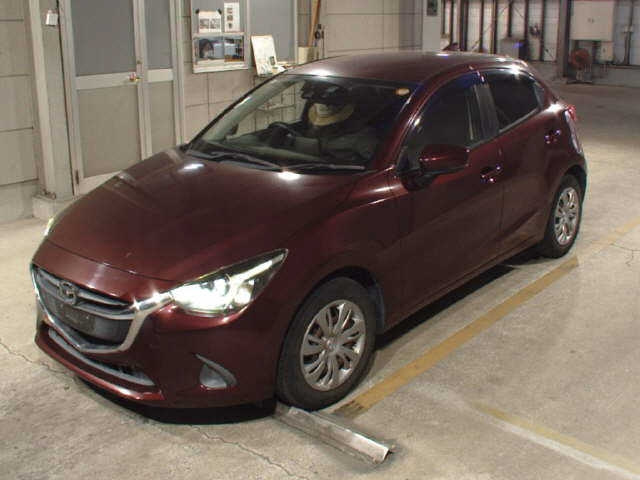 MAZDA DEMIO 2017