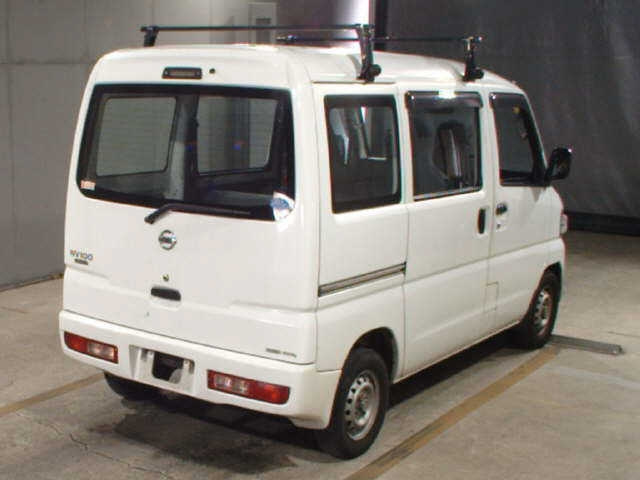 NISSAN CLIPPER VAN 2013